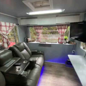 60255A34-E7E7-435E-95C1-46E71252B892